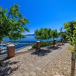 With Pool In 39520 Novi Vinodolski